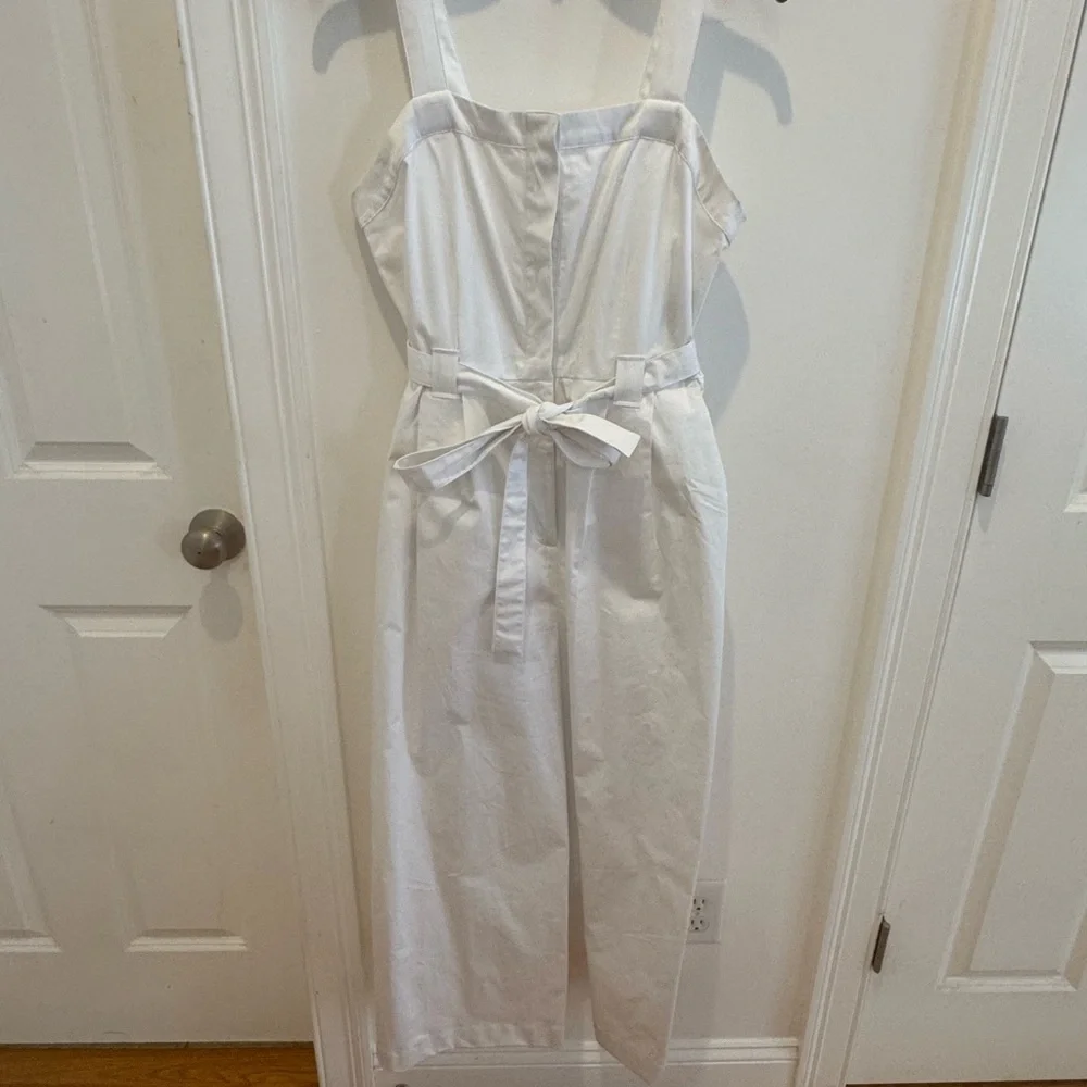 Banana Republic Elegant White Jumpsuit size 6 - Picture 1 of 5